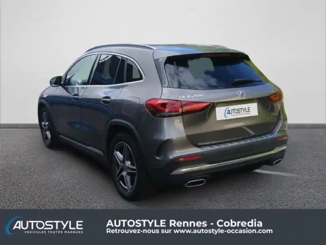 Mercedes Gla 200 163ch amg line 7g-dct — photo 3