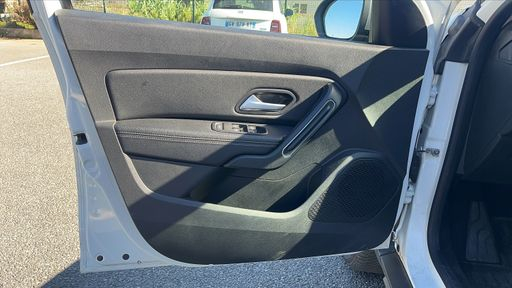 Dacia Duster 1.5 dCi 115 - Prestige – 2022 – 155430 km – Diesel – Boîte Manuelle — photo 40