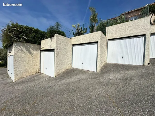 Garage box
