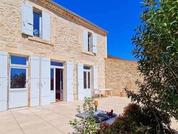 Maison 6 pièces 160 m²
