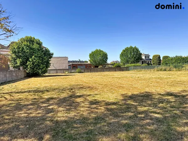 Terrain en individuel 1900 m²