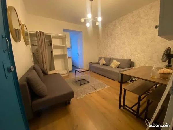 Appartement meublé 1 pièce de 19m2 refait à neuf