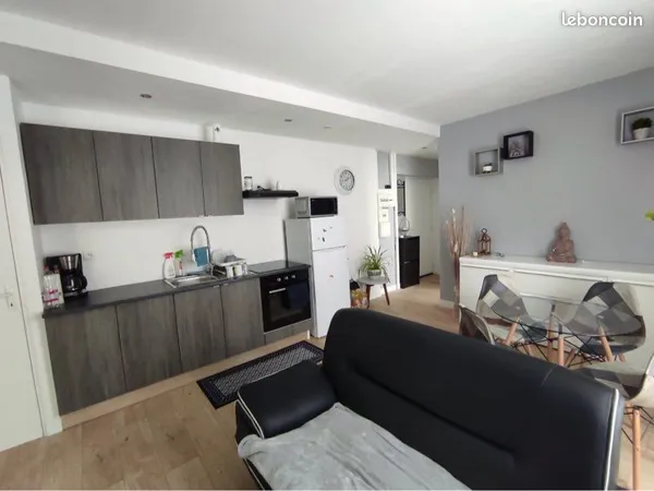 Appartement à louer Somain 1 chambre 1 bureau 1 place de stationnement sur propriété fermée