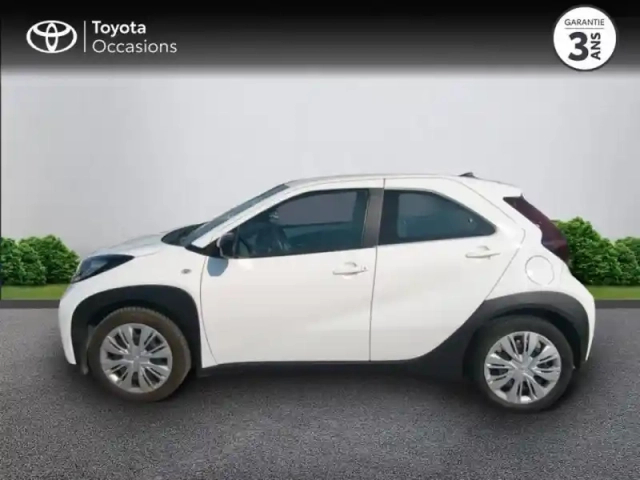 Toyota Aygo X 1.0 vvt-i 72ch dynamic — photo 3