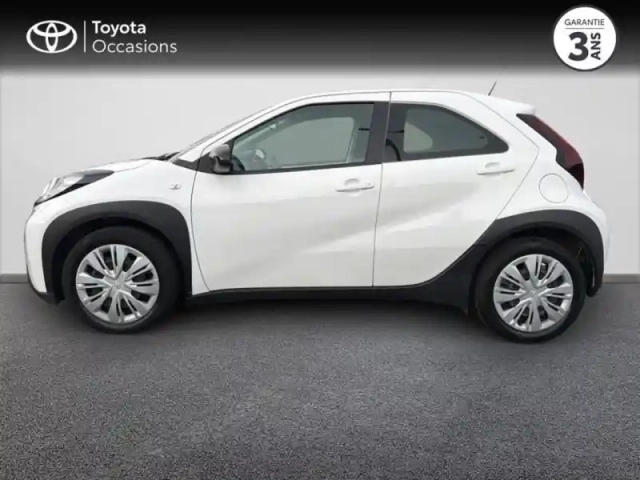 Toyota Aygo X 1.0 vvt-i 72ch dynamic — photo 3