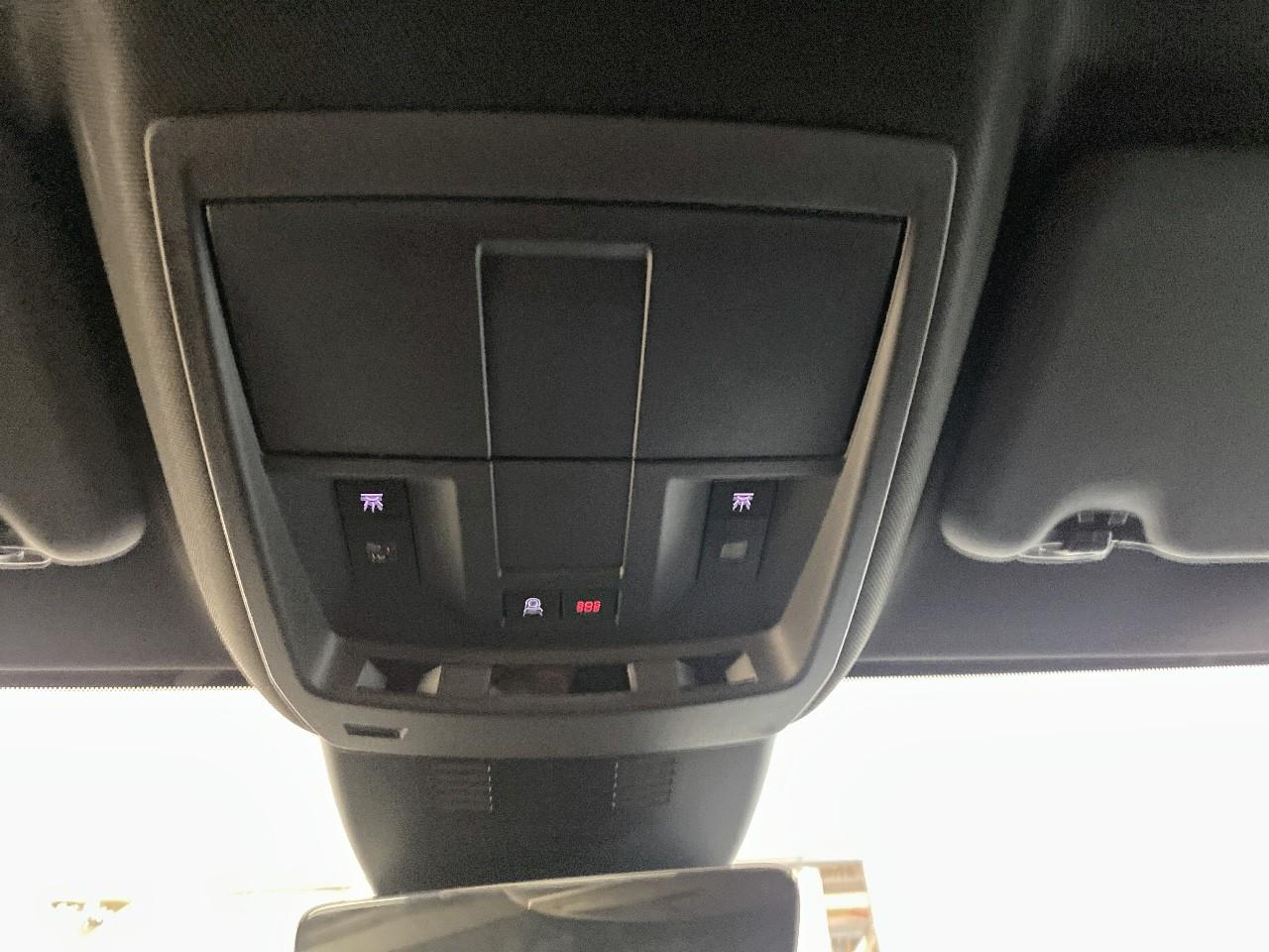 Peugeot 3008 plug-in hybrid 195 e-dcs7 gt — photo 19