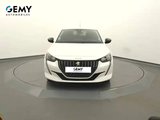 Peugeot 208 puretech 100 s&amp;s bvm6 — photo 2