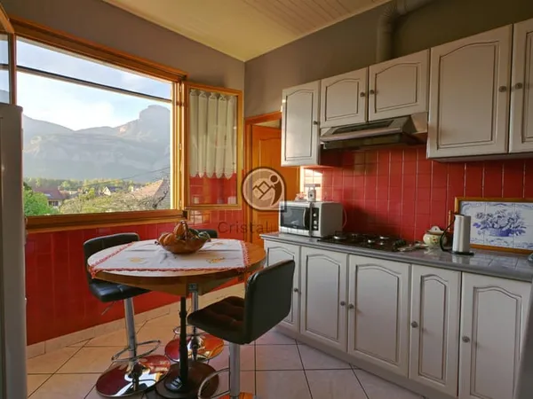 Villard-Bonnot - Appartement T4 avec jardins et garage proch