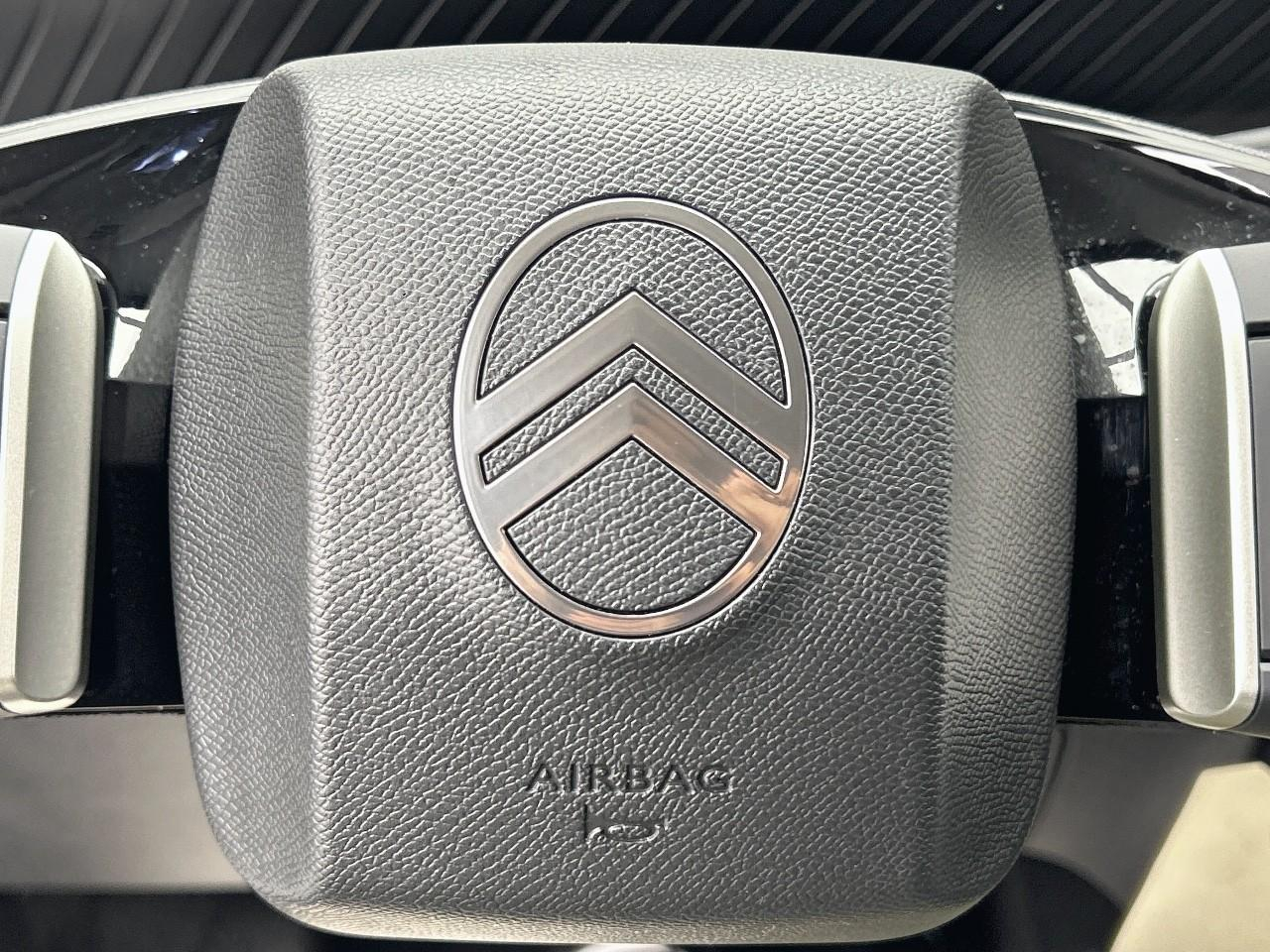 Citroën C3 Aircross hybride 145 ch aut plus — photo 24