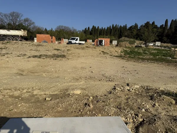 Terrain en individuel 376 m²