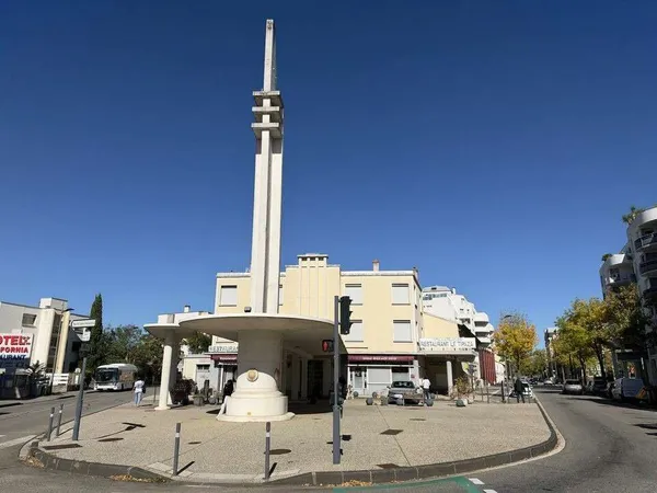 VALENCE - LOCAL COMMERCIAL à louer