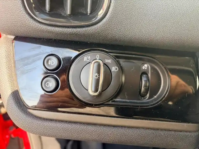 Mini Countryman cooper 136ch  essential bva7 — photo 13