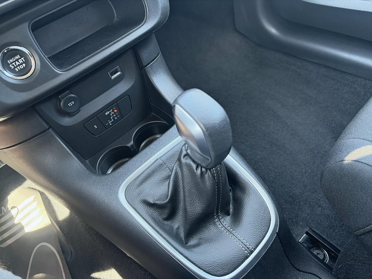 Citroën C3 1.2 puretech 110ch s&s shine eat6 — photo 20