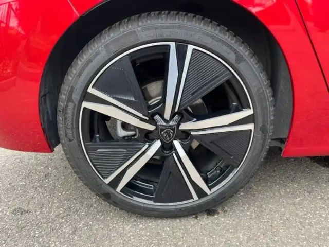 Peugeot 308 1.2 puretech 130ch s&amp;s gt eat8 — photo 7