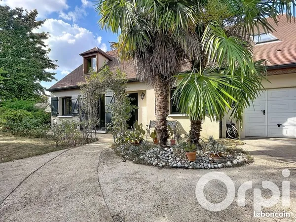 Maison 7 pièces 162 m²