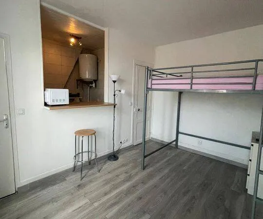 Studio 1 pièce 18 m²