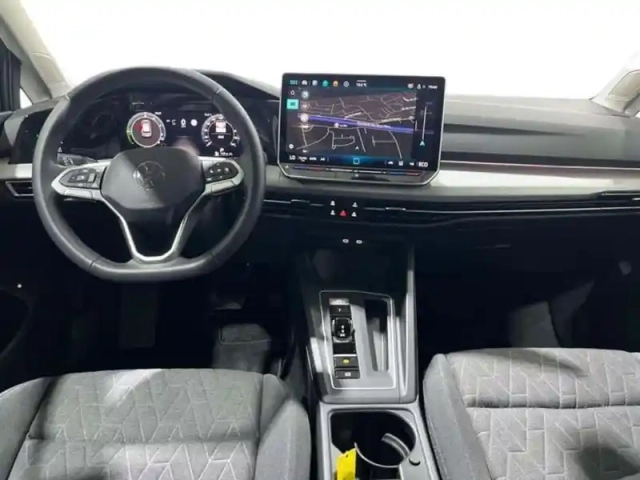 Volkswagen Golf 1.5 ehybrid 204 dsg6 vw edition — photo 8