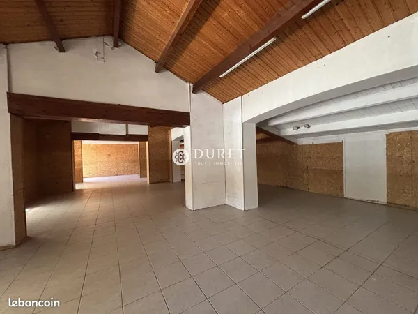 Local commercial 200 m² Saint-Jean-de-Monts