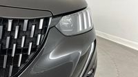 Peugeot 2008 1.5 BlueHDi 110ch S&S GT — photo 17