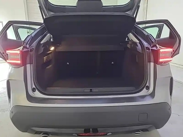 Citroën C4 hybride 136 e-dcs6 — photo 6