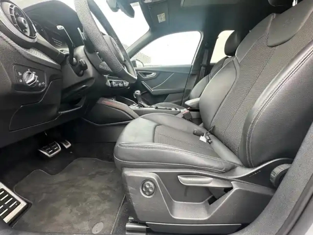 Audi Q2 35 tdi 150 s tronic 7 — photo 48