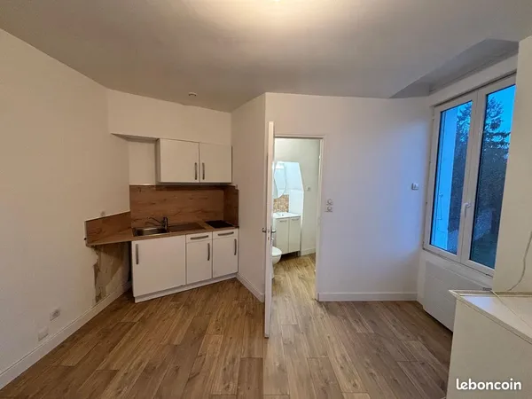 Appartement Location Angers 1p 14m² 520€