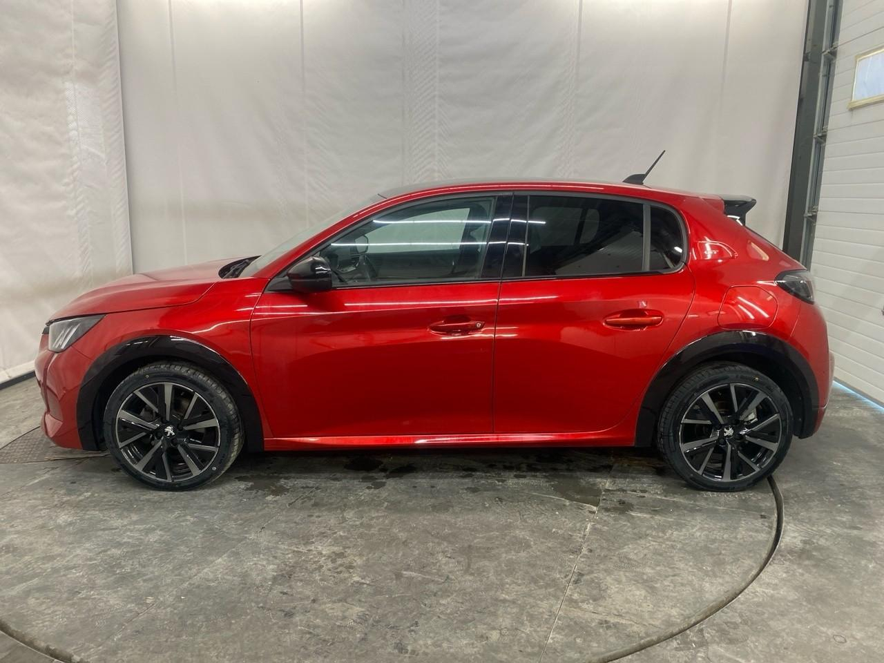 Peugeot 208 puretech 100 s&s eat8 gt pack — photo 2