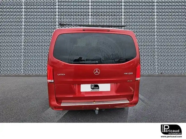 Mercedes Vito fourgon 119 cdi long bva rwd — photo 3