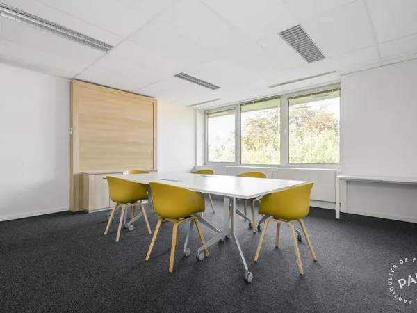 Bureau 45 m²