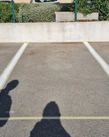 Parking extérieur centre ville Sainte-Maxime