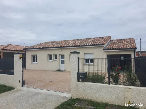 Saint julien sur garonne maison de plain pied t4 avec garage sur 440 m²