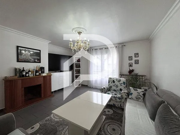 Maison 6 pièces 160 m²