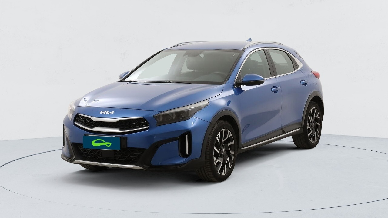 Kia Xceed — photo 1