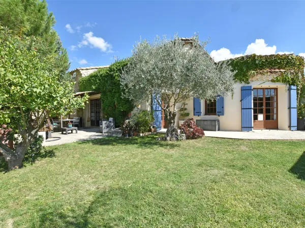 Achat : Maison Nages-et-Solorgues (30114)