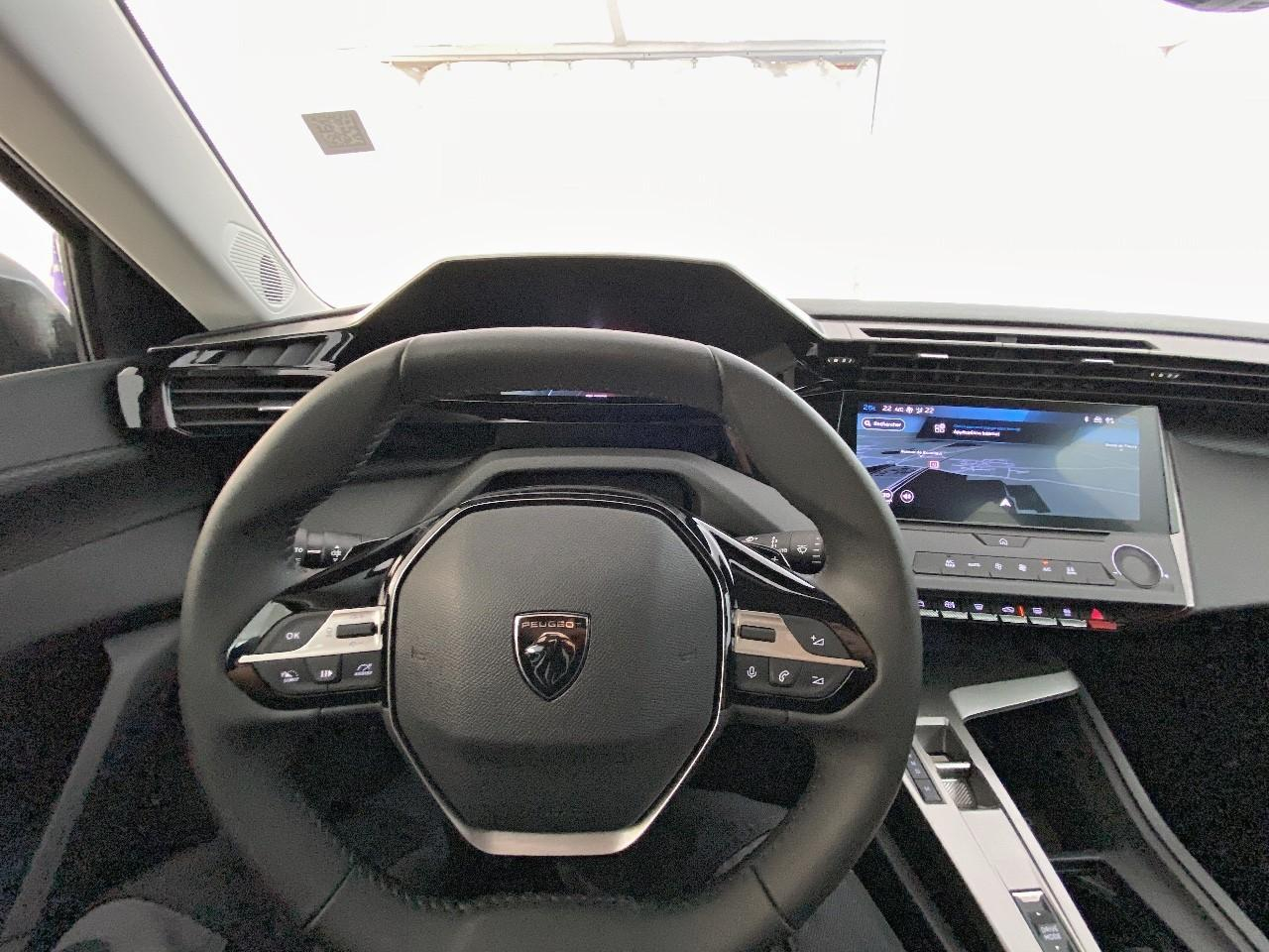 Peugeot 308 hybrid 145 e-dcs6 style — photo 12