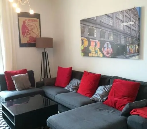 Tours centre rue nationale/colbert appartement t3 meuble a louer