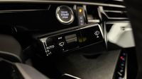 Peugeot 3008 1.2 Hybrid 145ch Allure e-DCS6 — photo 24