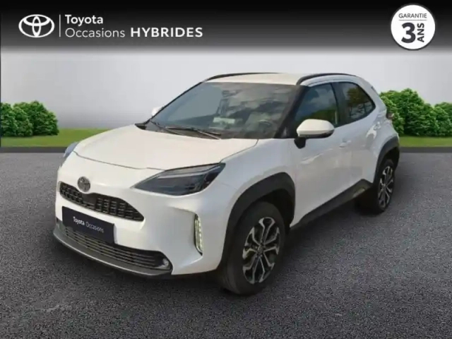 Toyota Yaris cross 130h design mc24