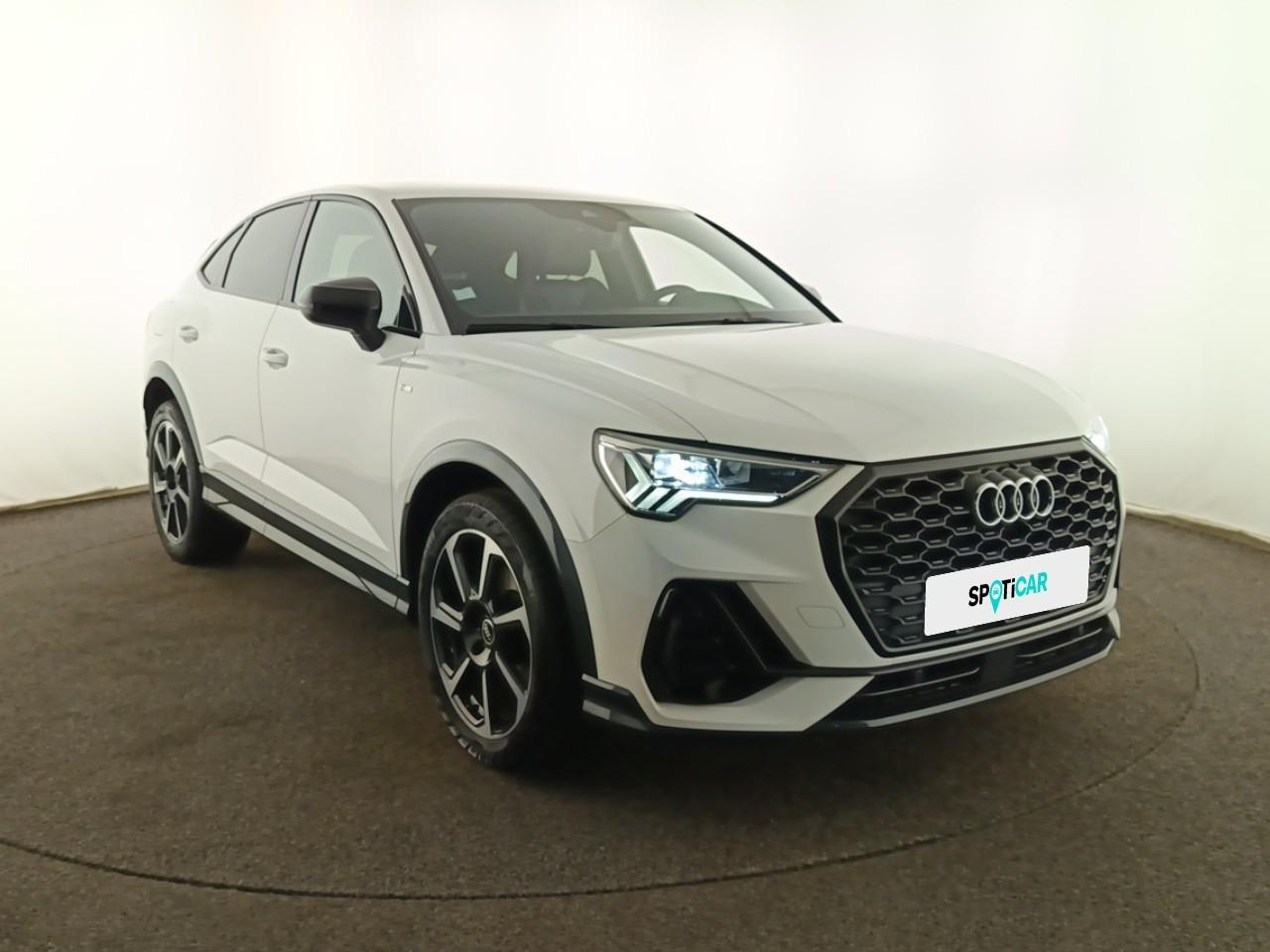 Audi Q3 sportback 35 tfsi 150 ch s tronic 7 s edition — photo 3