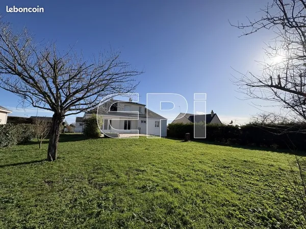 Maison 6 pièces 140 m²