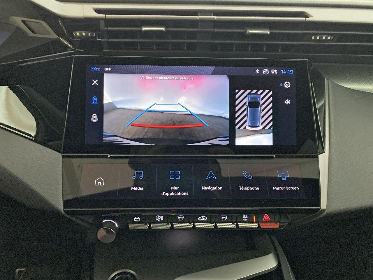 Peugeot 308 plug-in hybrid 195 ch e-dcs7 gt — photo 15