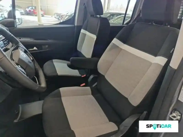 Citroën Berlingo taille m - 1.5 bluehdi 130ch s&amp;s max eat8 5 places — photo 9