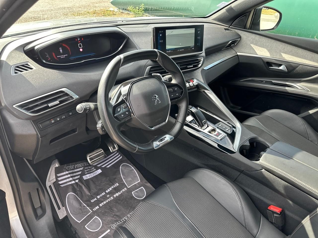 Peugeot 5008 puretech 130ch s&s eat8 gt — photo 8