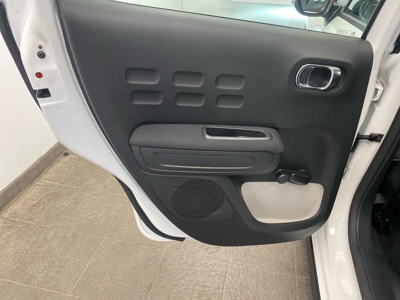 Citroën C3 societe puretech 83 bvm pro business r — photo 21