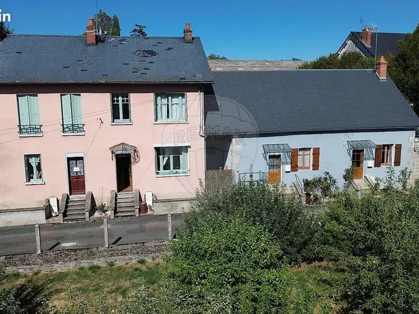Maison 11 pièces 256 m²