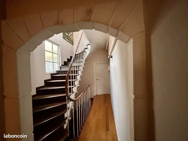 Appartement 5 pièces 132 m²