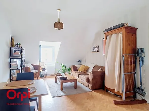 Immeuble 4 pièces 90 m²