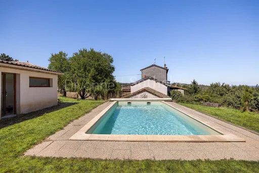 Maison 19 pièces 311 m²