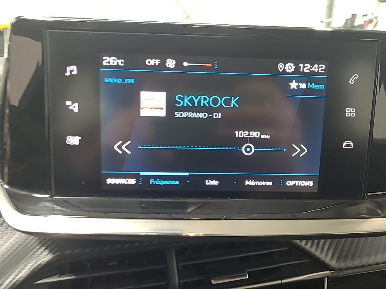 Peugeot 208 puretech 75 s&s bvm5 active pack — photo 11
