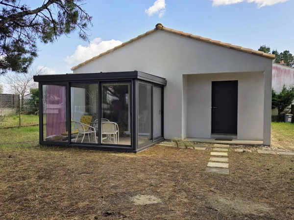 Maison récente dans les pins de 3 chambres
